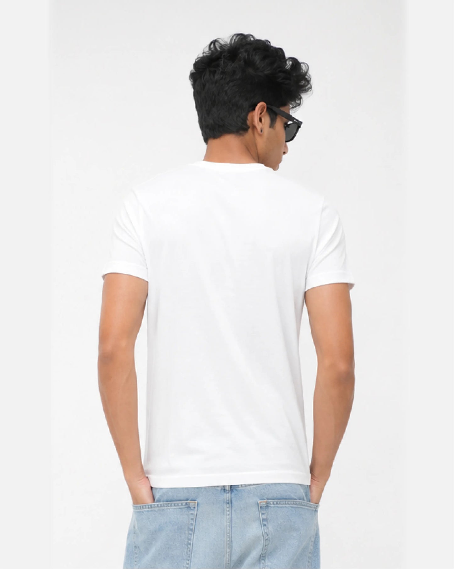 eco friendly tshirt white men back